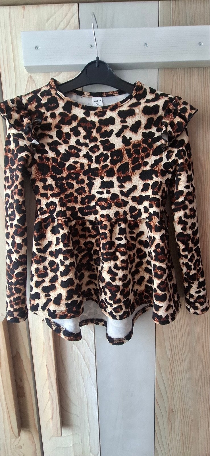 Meisjes tuniek luipaardprint maat 122 (8 jaar), Kinderen en Baby's, Kinderkleding | Maat 122, Overige typen, Meisje, Ophalen of Verzenden