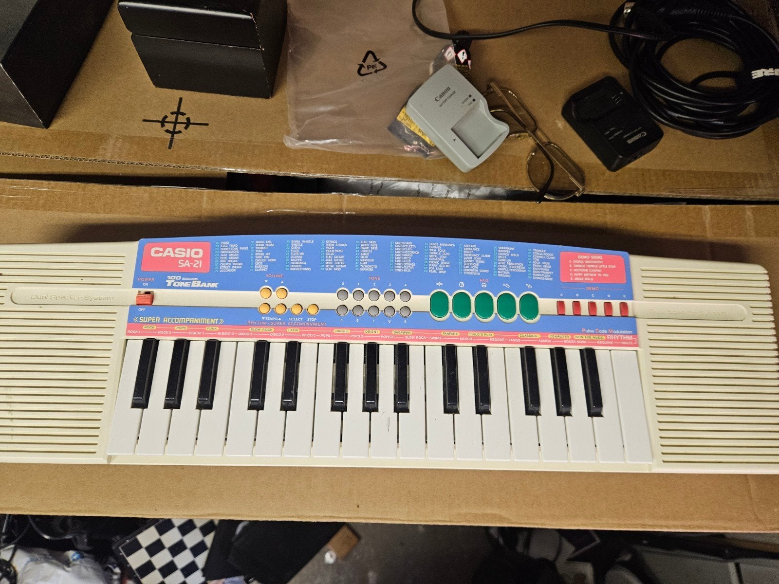 Casio SA 21 tonebank 100 sounds keyboard Piano, Muziek en Instrumenten, Verzenden, Gebruikt, Overige aantallen, Casio