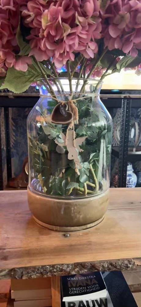 Glazen vaas met decoratie en kunstbloemen, Gebruikt, Transparant, Inclusief decoratie, Ophalen of Verzenden