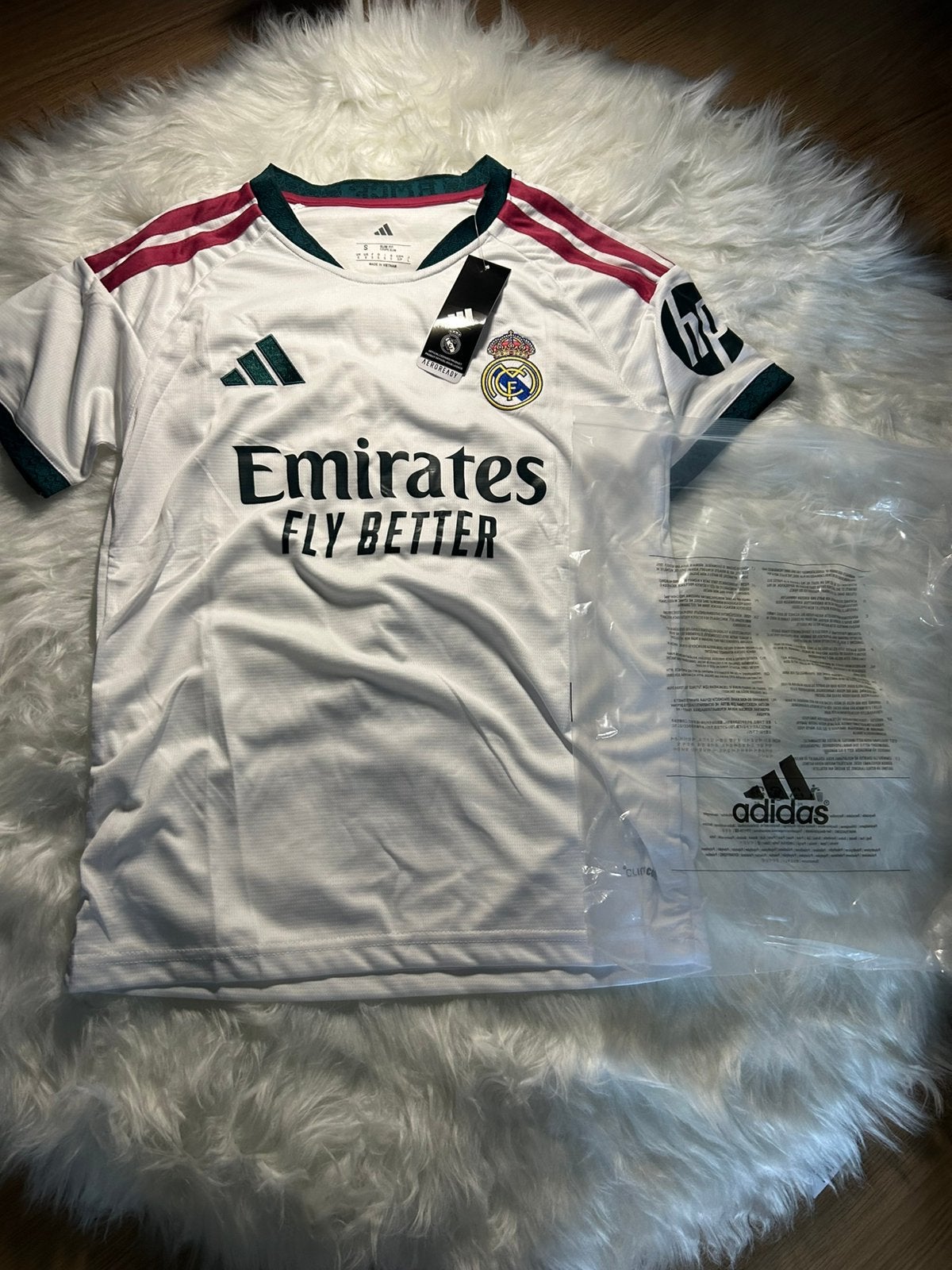 Real Madrid 2026-2027, Shirt, Ophalen of Verzenden, Zo goed als nieuw, Maat S