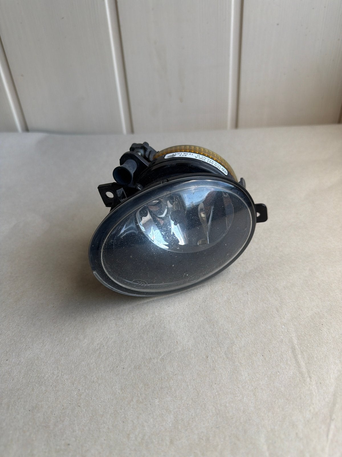Mistlamp VW Transporter7E0 941 700 A - Hella 010.375-02 R, Ophalen of Verzenden, Gebruikt