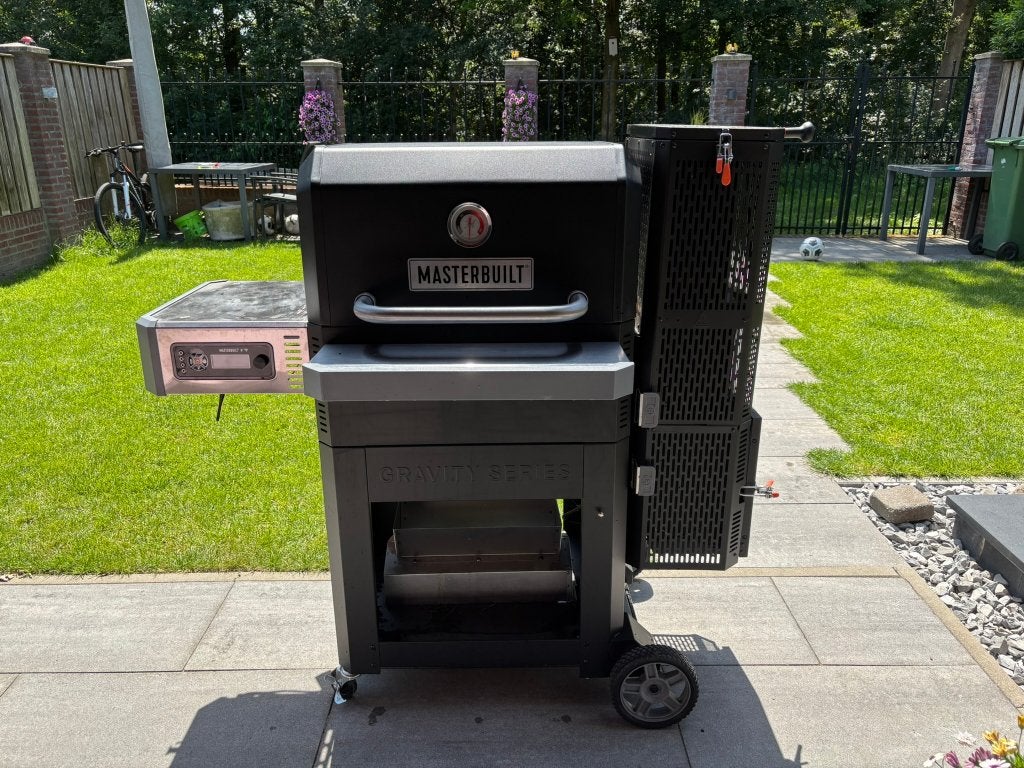 Masterbuilt Gravity 800, Tuin en Terras, Houtskoolbarbecues, Zo goed als nieuw, Ophalen