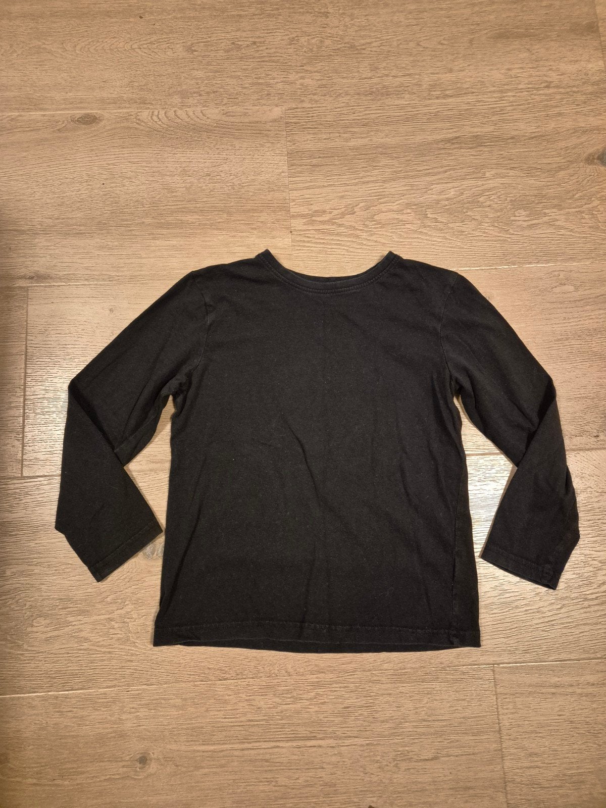 Zwart shirt maat 134, Kinderen en Baby's, Kinderkleding | Maat 134, Ophalen of Verzenden, Gebruikt, Jongen, Shirt of Longsleeve