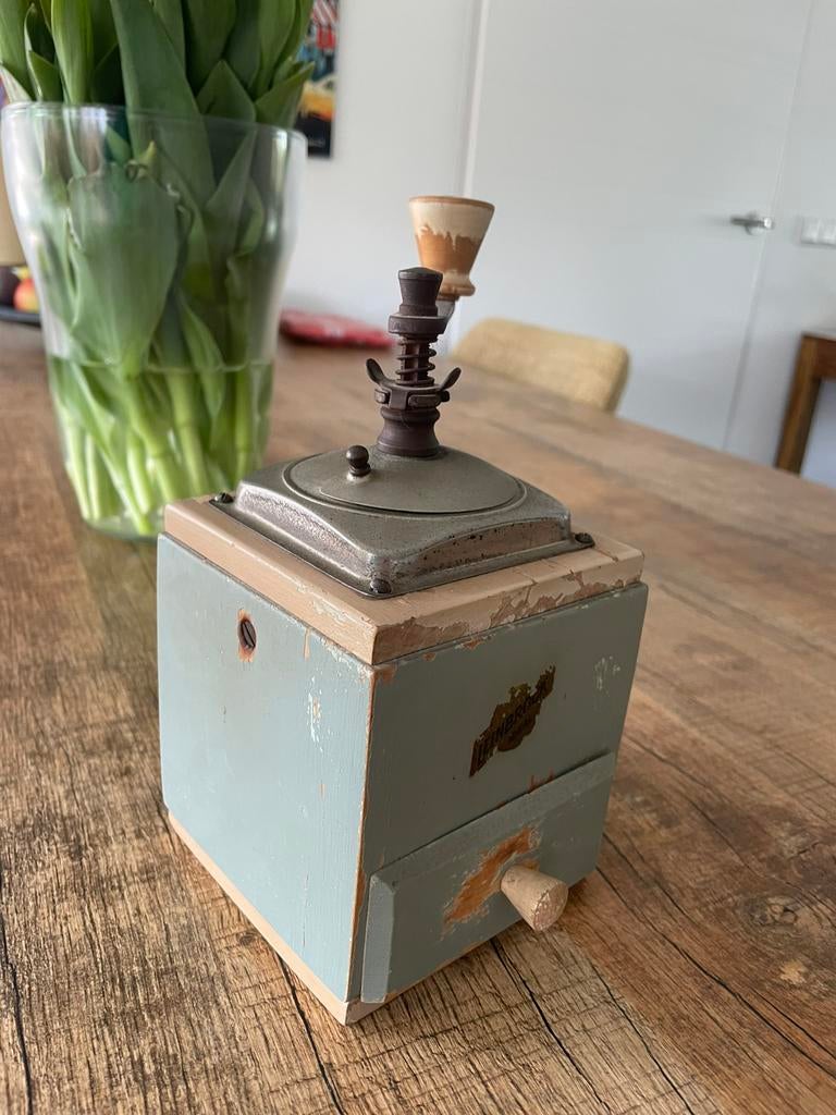 Antieke koffiemolen van het merk Leinbrock, Antiek en Kunst, Antiek | Keukenbenodigdheden, Ophalen of Verzenden
