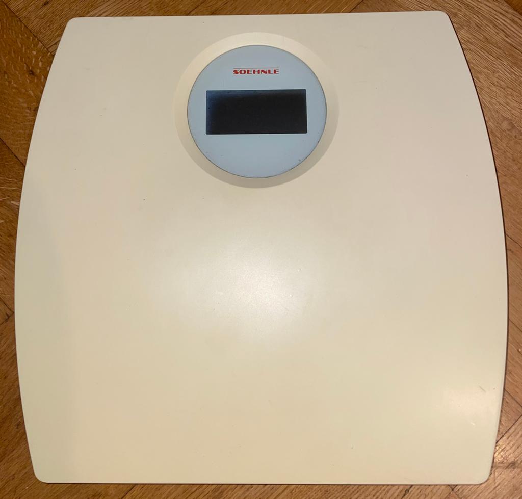 Personenweegschaal weegschaal personen digitale soehnle 9e, Witgoed en Apparatuur, Weegschalen, 1 tot 500 gram, 100 kg of meer