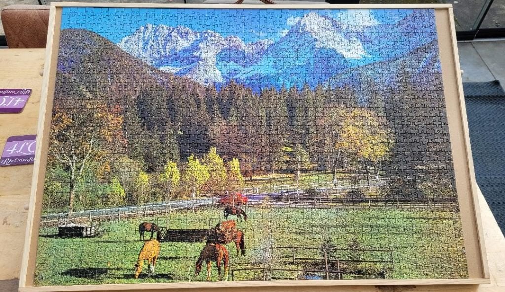 Legpuzzel 1500 stukjes met afbeelding Mittenwald - Bayern, Hobby en Vrije tijd, Denksport en Puzzels, Ophalen of Verzenden, 500 t/m 1500 stukjes