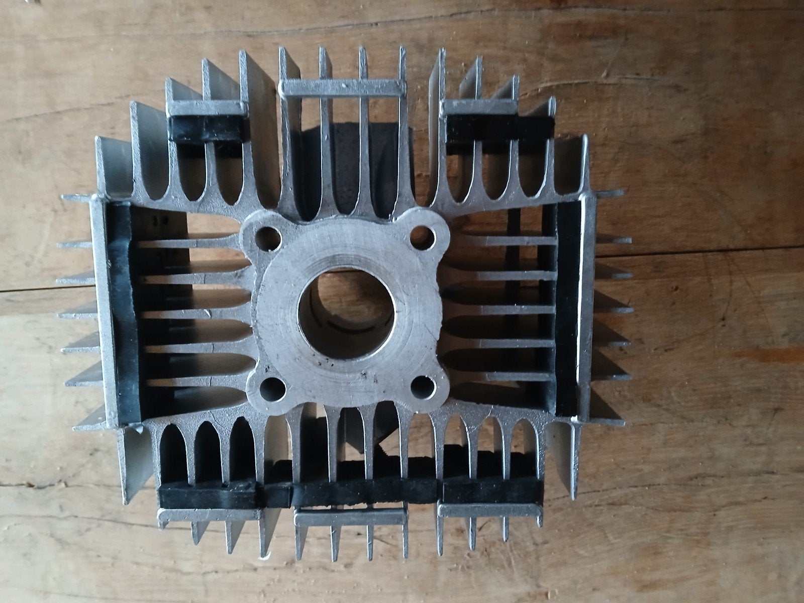 Mahle cilinder Kreidler gietstuk met tapeindgaten, Ophalen of Verzenden, Slot, Mahle, Superbreidwand