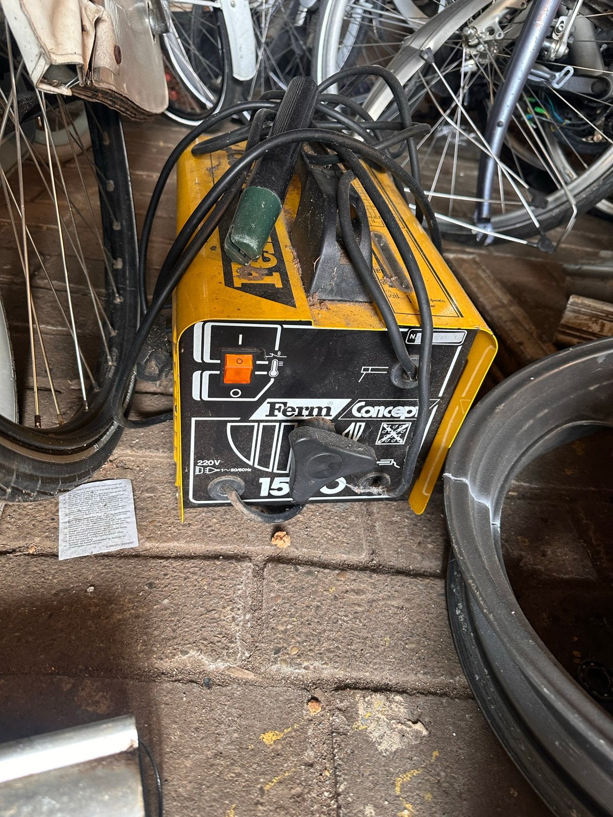 FERM Concept 40 Lasapparaat - Gebruikt, Ophalen, Gebruikt, Minder dan 150 ampère, Elektroden