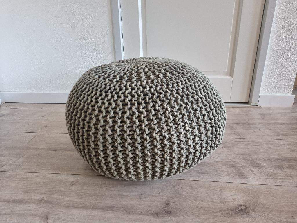 LABEL51 Gebreide Poef (Twv €79!), Ophalen, Knitted, 50 tot 75 cm, Zo goed als nieuw