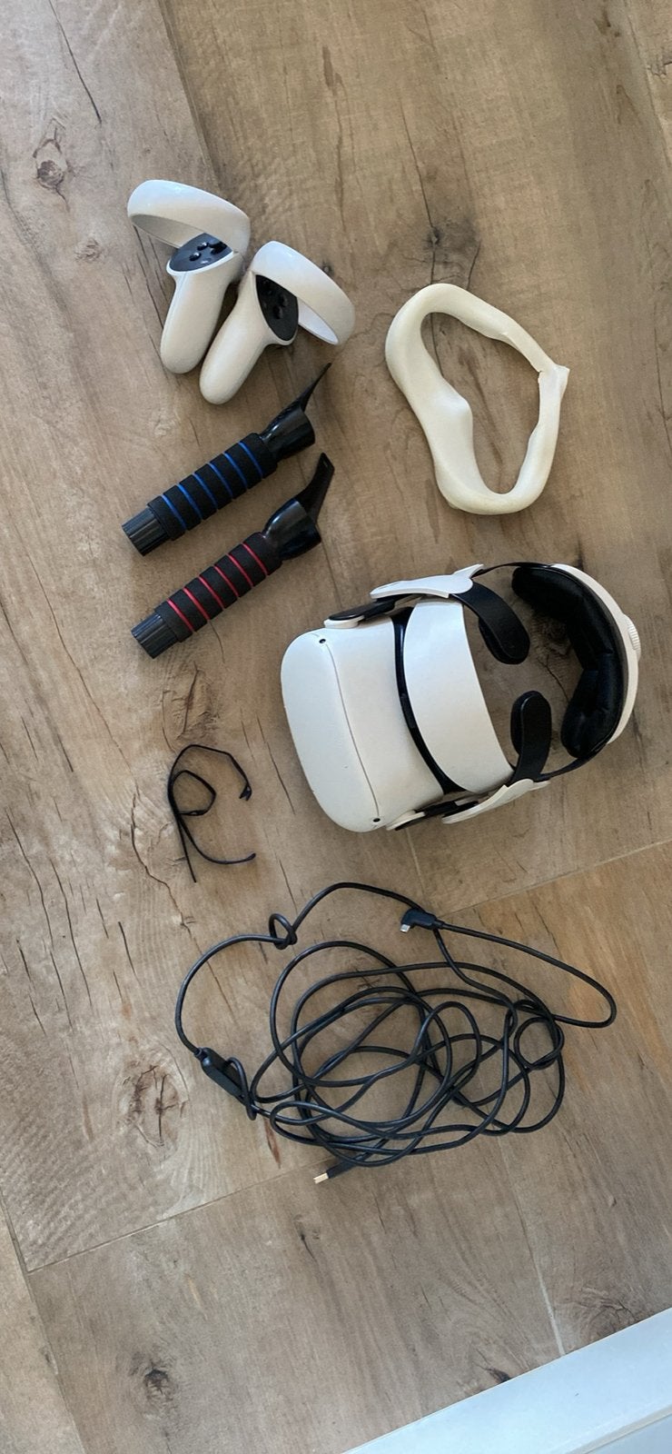 Te koop: Oculus Quest 2, Ophalen, Zo goed als nieuw, Overige platformen
