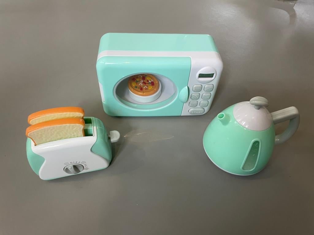 Keuken speelgoed -magnetron, waterkoker en broodrooster., Ophalen of Verzenden, Jongen of Meisje