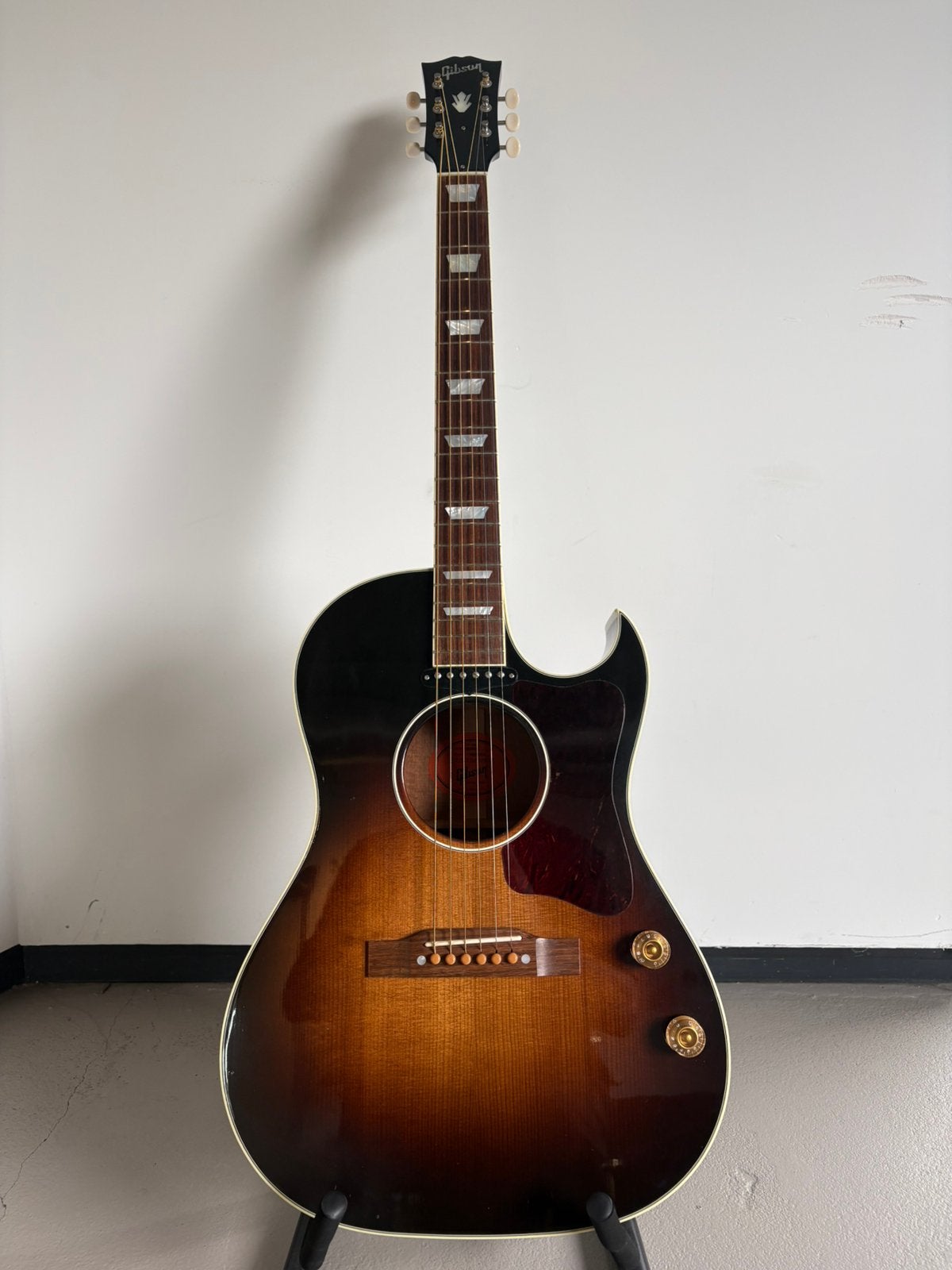 Gibson CF100E Reissue, Muziek en Instrumenten, Ophalen, Zo goed als nieuw, Western- of Steelstringgitaar