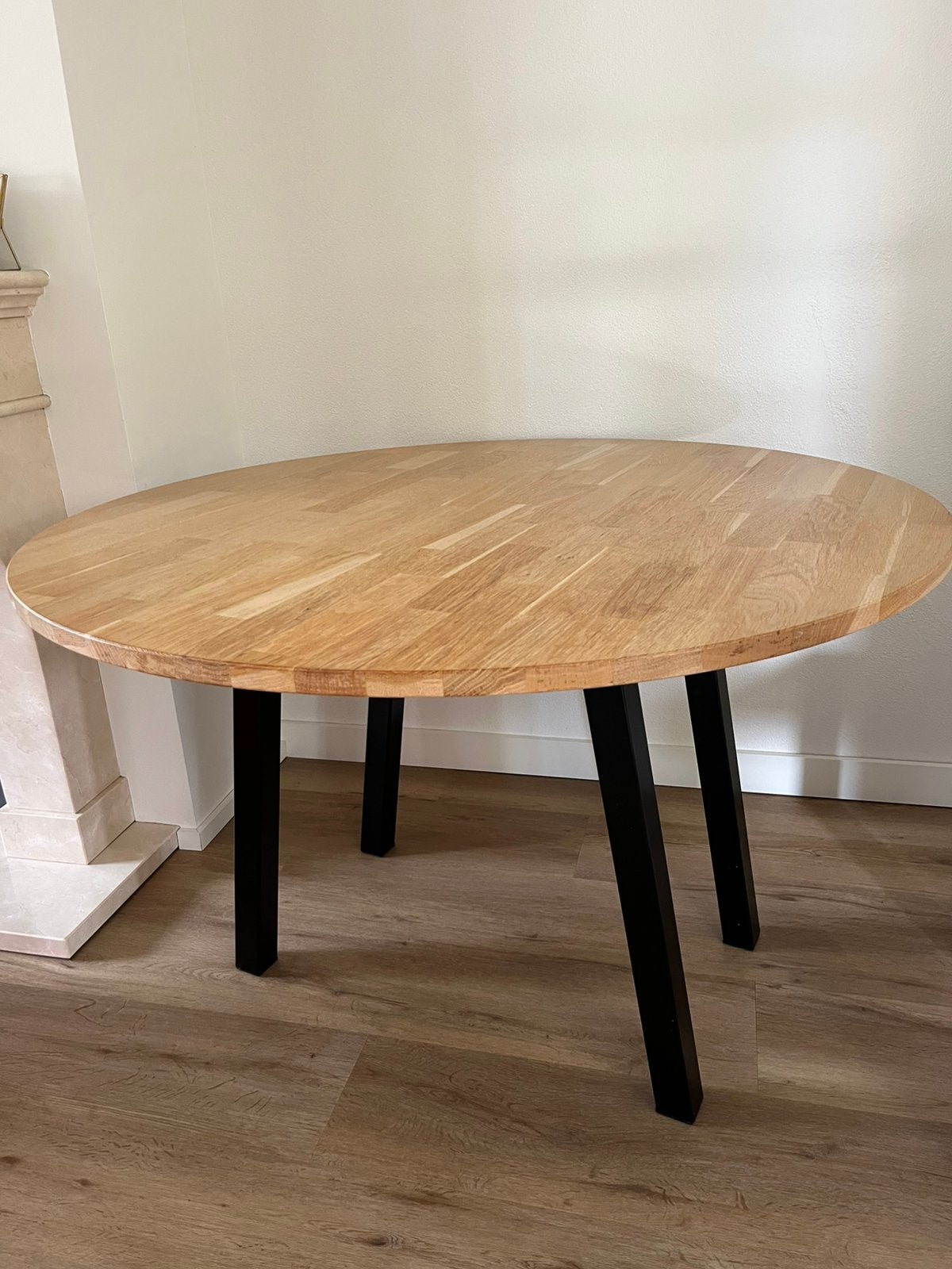 Ronde eettafel diameter 120 cm, Huis en Inrichting, Ophalen, Gebruikt, Rond, Vier personen