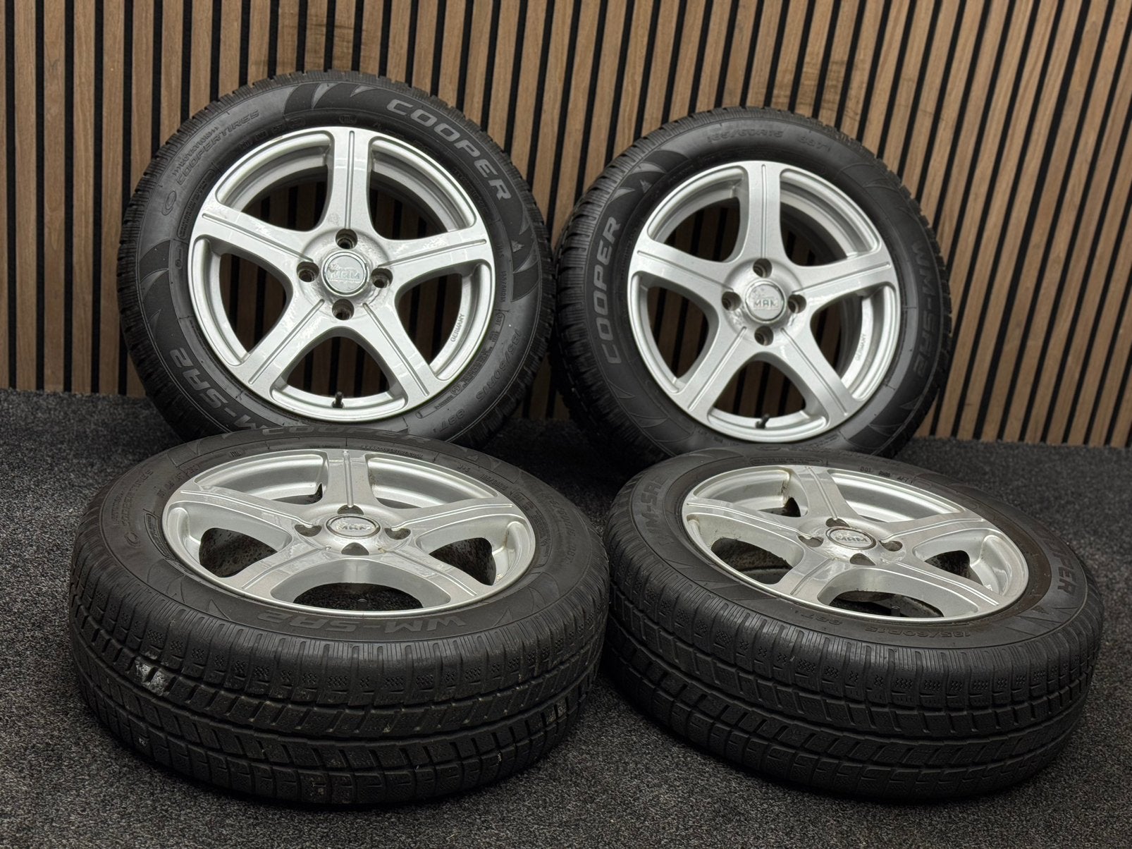 WINTER! 15 inch MAM E1 - Agila / Splash 4x100 ET35 185/60/15, Auto-onderdelen, Banden en Velgen, Ophalen, 15 inch, ., Banden en Velgen