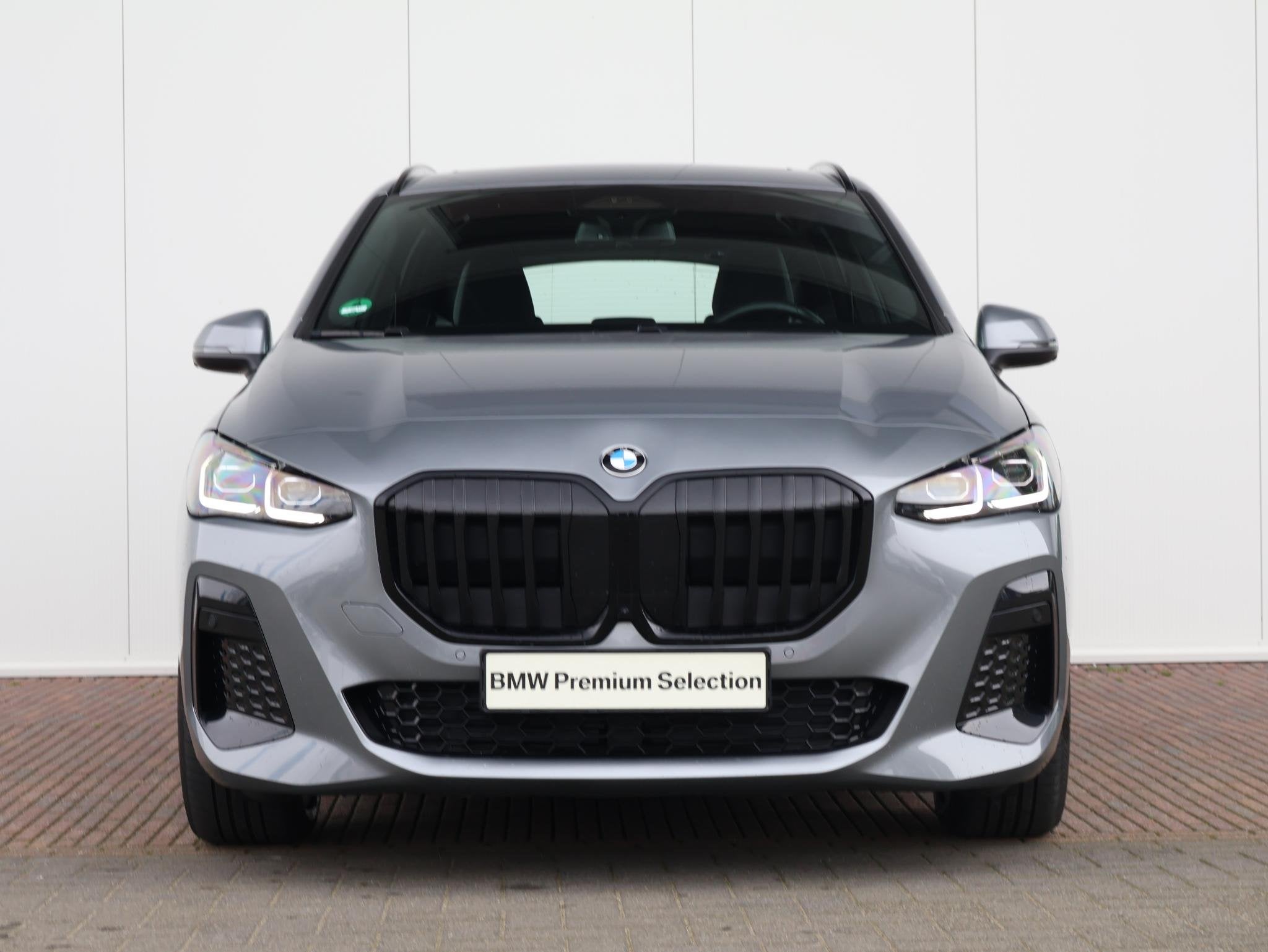 BMW 2 Serie Active Tourer 218i / M-Sportpakket / Pano Dak /, Auto's, 136 pk, Gebruikt, Met garantie (alle), 1445 kg