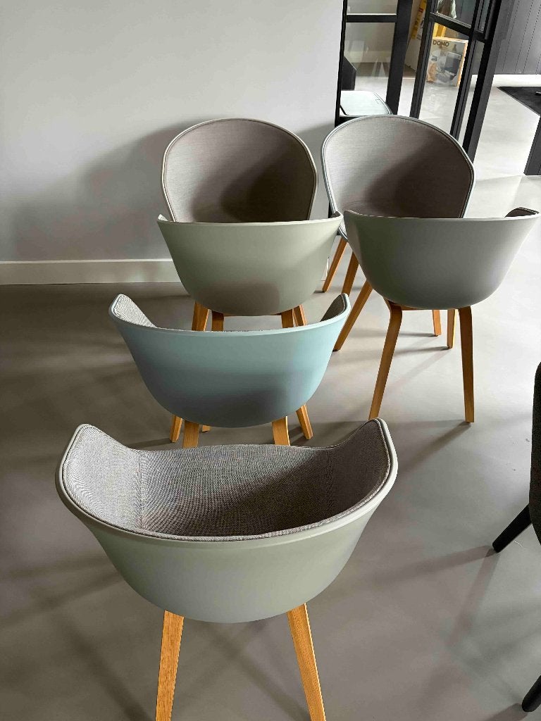 HAY About A Chair AAC 22 - 6 stuks, Gebruikt, Overige kleuren, Vijf, Zes of meer stoelen, Ophalen