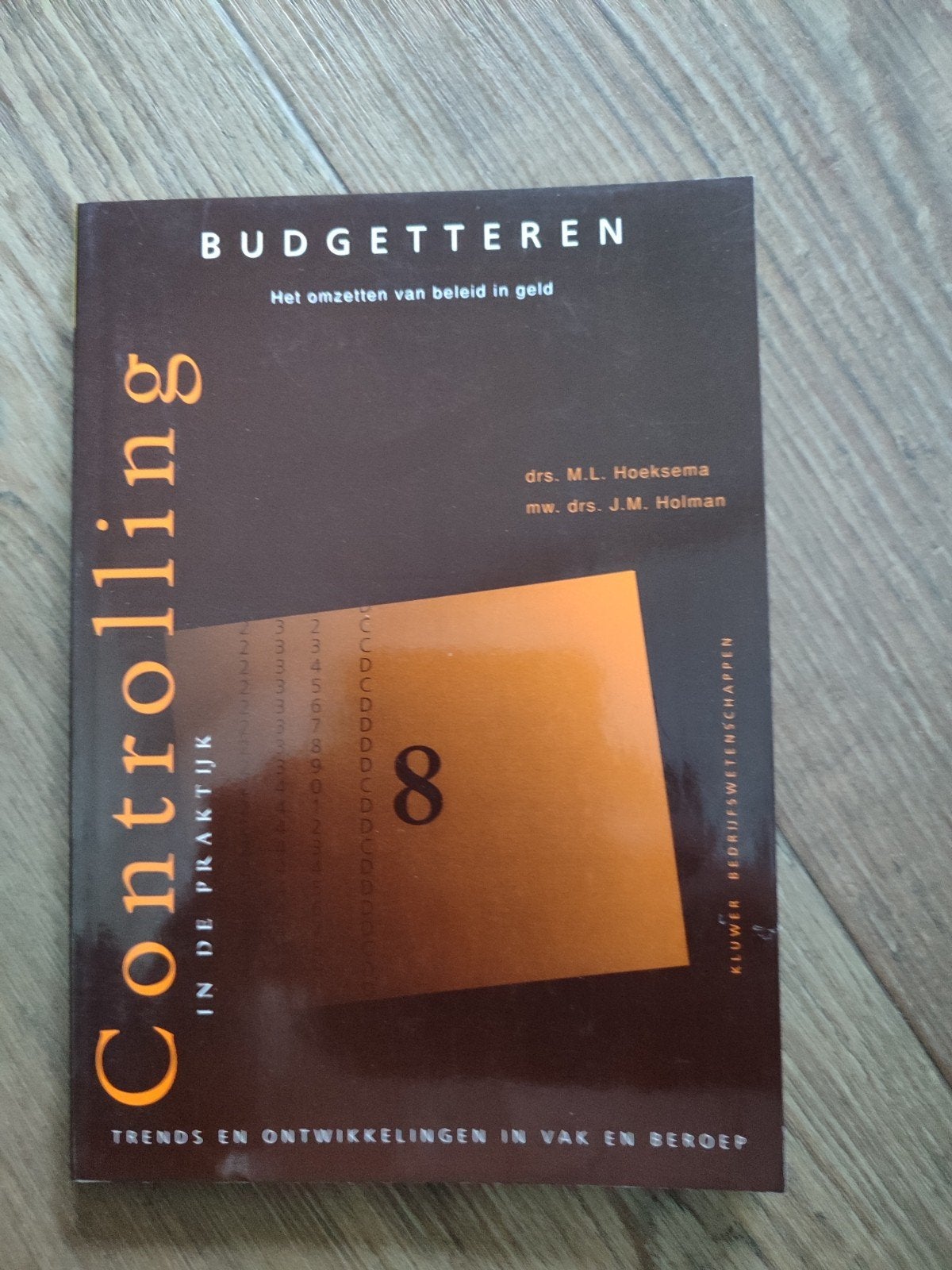 Hoeksema - 8 budgetter, Ophalen of Verzenden, Zo goed als nieuw, Hoeksema