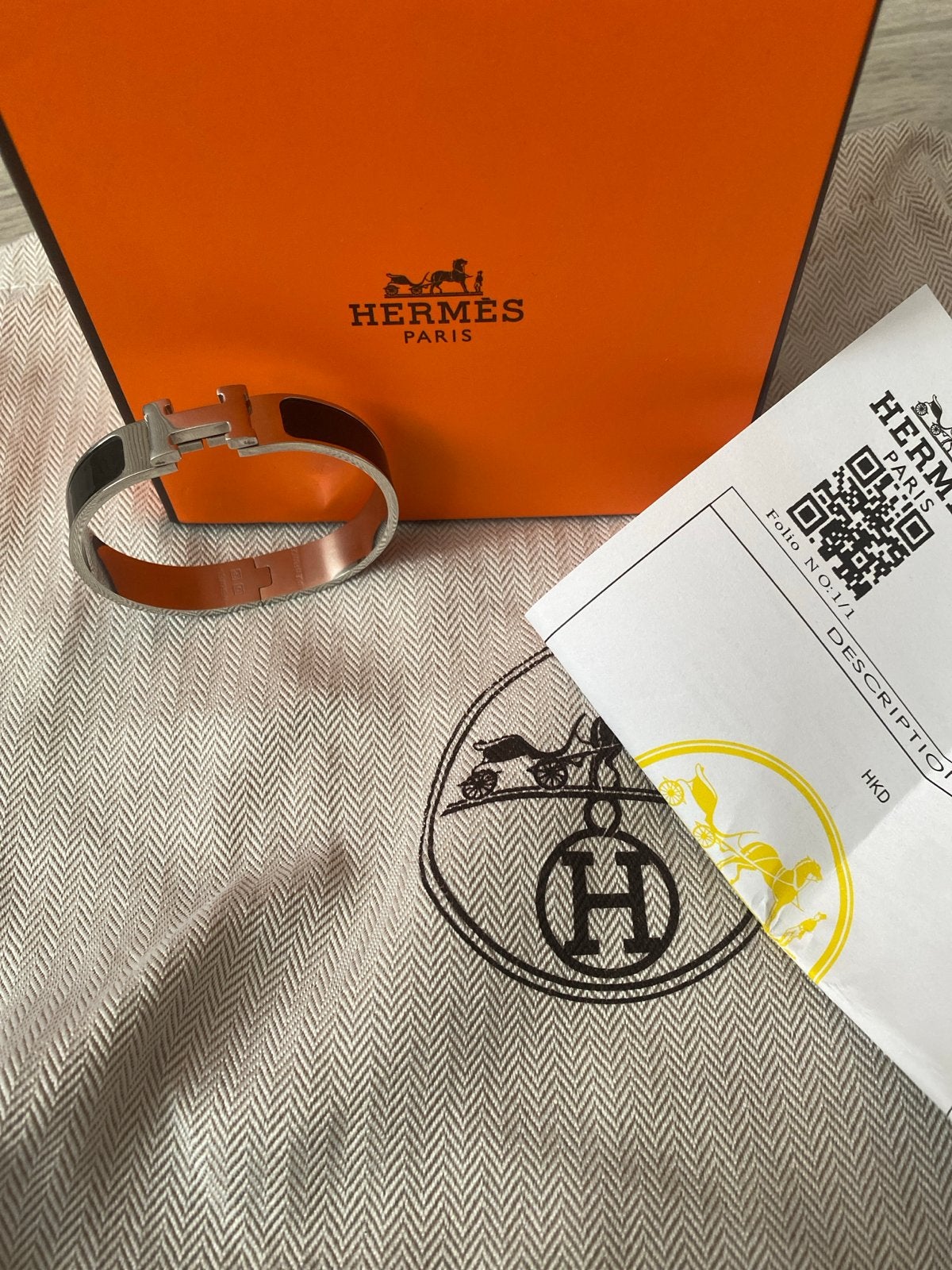 Hermès Clic H Armband Zwart/Zilver - Zo goed als nieuw, Ophalen of Verzenden, Zo goed als nieuw, Zwart, Staal