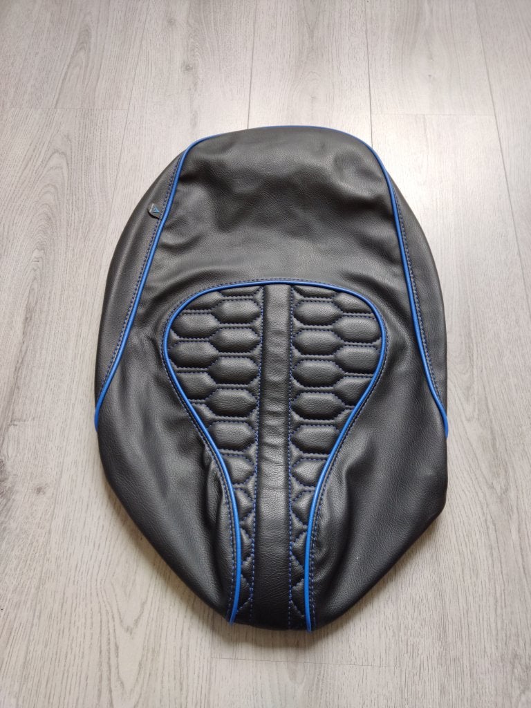 UITVERKOOP! Zadelhoes buddydek Vespa Sprint Primavera blauw, Info@jynkx.com, Nieuw, Ophalen of Verzenden, Piazza 99