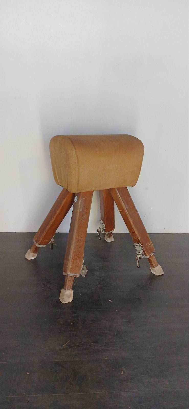 Vintage Turnbok - Decoratief en Functioneel, Ophalen