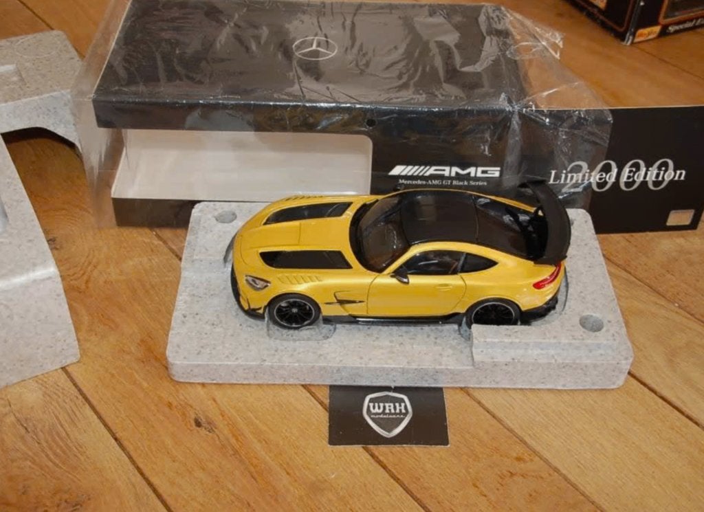 MERCEDES AMG GT BLACK SERIES solarbeam Norev dealer 1:18 WRH, Hobby en Vrije tijd, Modelauto's | 1:18, Verzenden, Zo goed als nieuw