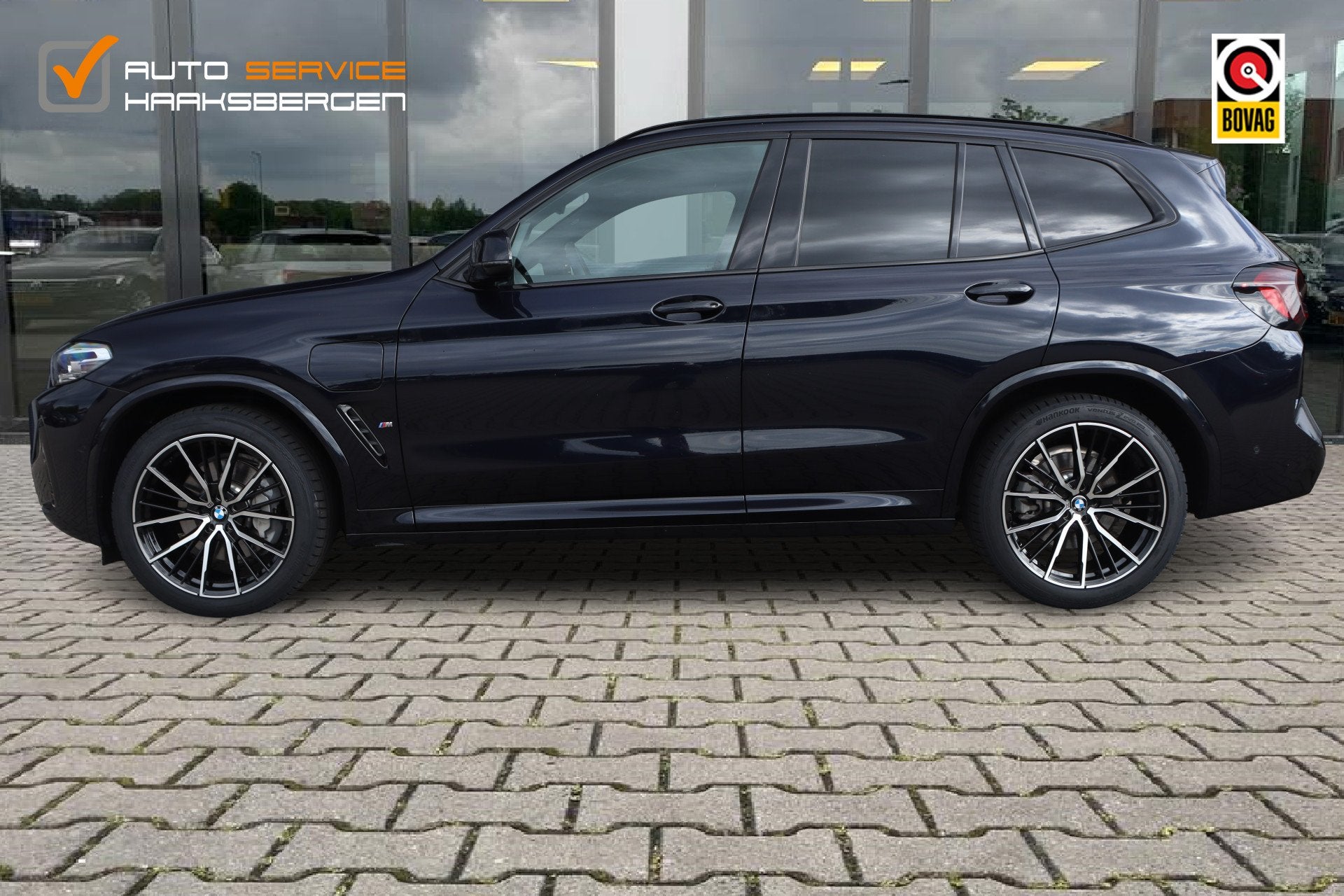 BMW X3 xDrive30e M-Sport | Led | Memory | Leder | (bj 2023), Auto's, 1998 cc, Gebruikt, Zwart, 2000 kg