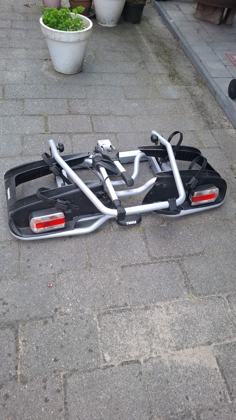 Fietsendrager te huur voor (electrische) fietsen,Thule EP916, Ophalen, Zo goed als nieuw, Trekhaakdrager