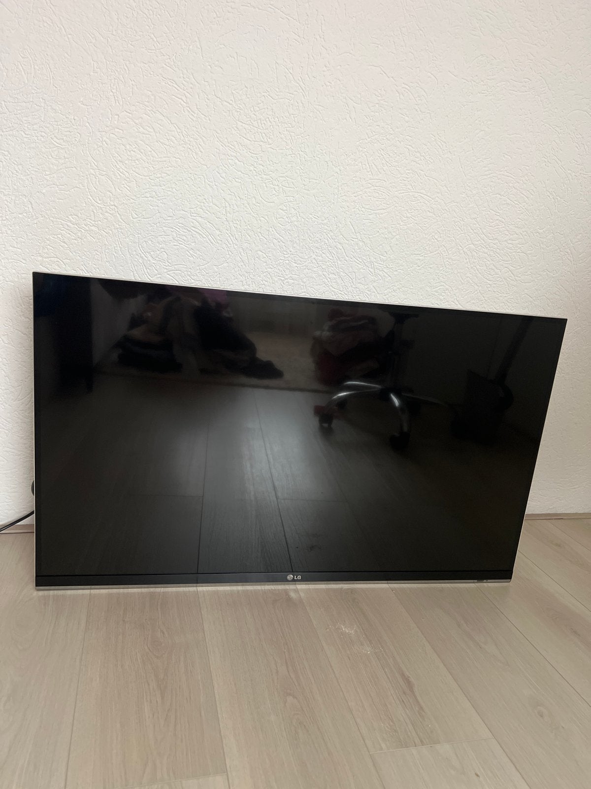 LG 42 inch TV met Chromecast en ophangbeugels, Gebruikt, 50 Hz, Ophalen of Verzenden, 100 cm of meer