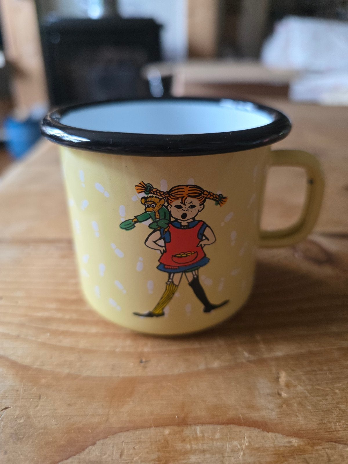 Kleine Pippi Langkous mok - Nieuw, Ophalen of Verzenden, Nieuw, Metaal, Geel