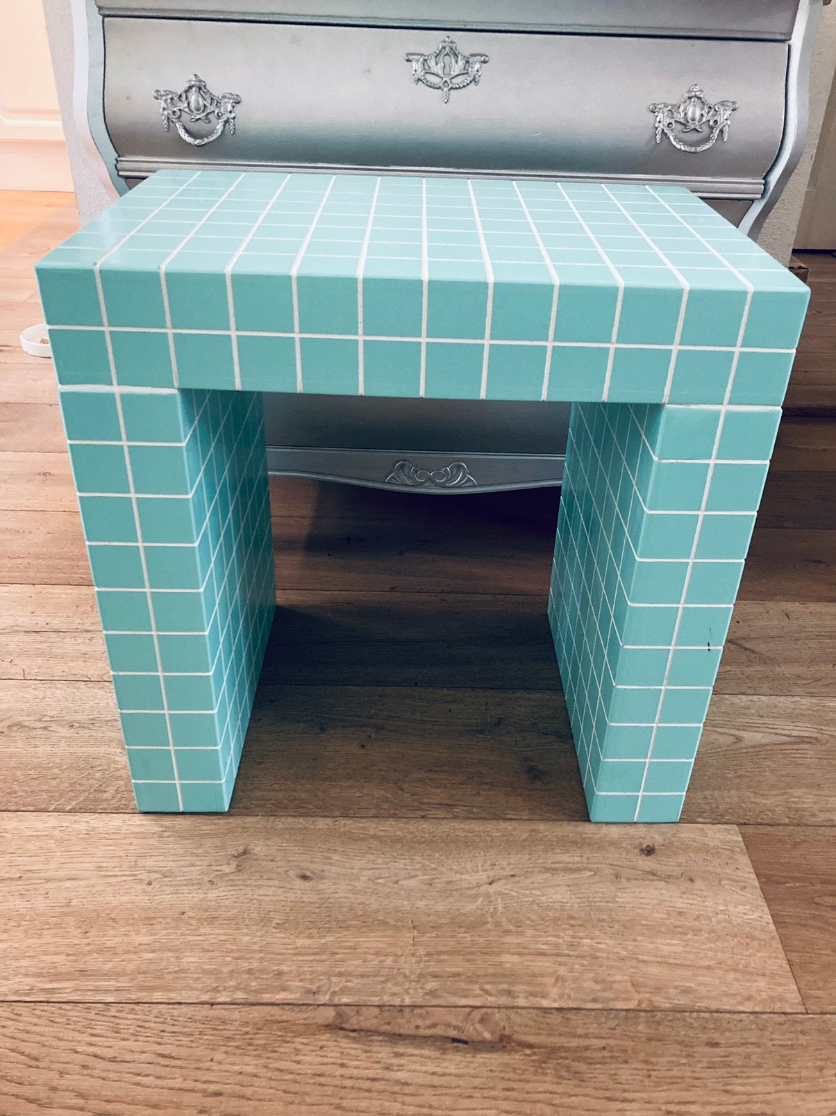 Tegel tafeltje keramiek mozaiek mint turquoise sidetable, Ophalen, Minder dan 50 cm, Zo goed als nieuw, 25 tot 50 cm