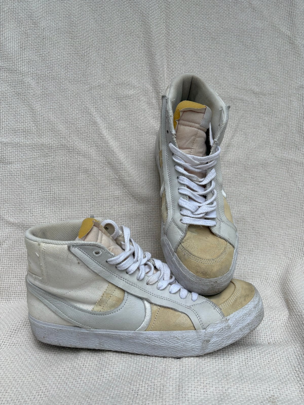 Nike SB Zoom Blazer Mid Sneakers. Maat 45., Ophalen of Verzenden, Gedragen, Wit, Sneakers of Gympen