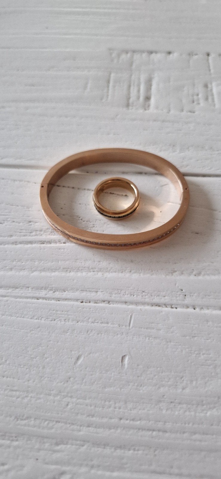 Rose bangle armband STAAL + bijpassende steentjes.ring NIEUW, Sieraden, Tassen en Uiterlijk, Armbanden, Staal, Nieuw, Ophalen of Verzenden