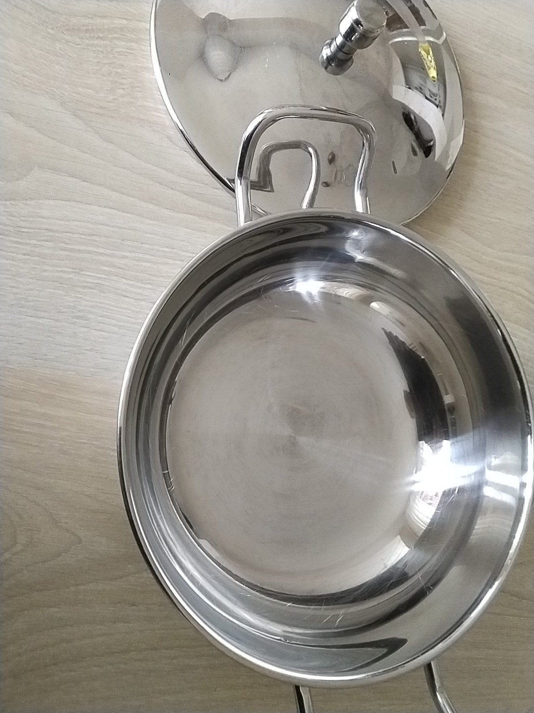 set Sola pannen, Huis en Inrichting, Met deksel, Pannenset, Ophalen of Verzenden, Zo goed als nieuw