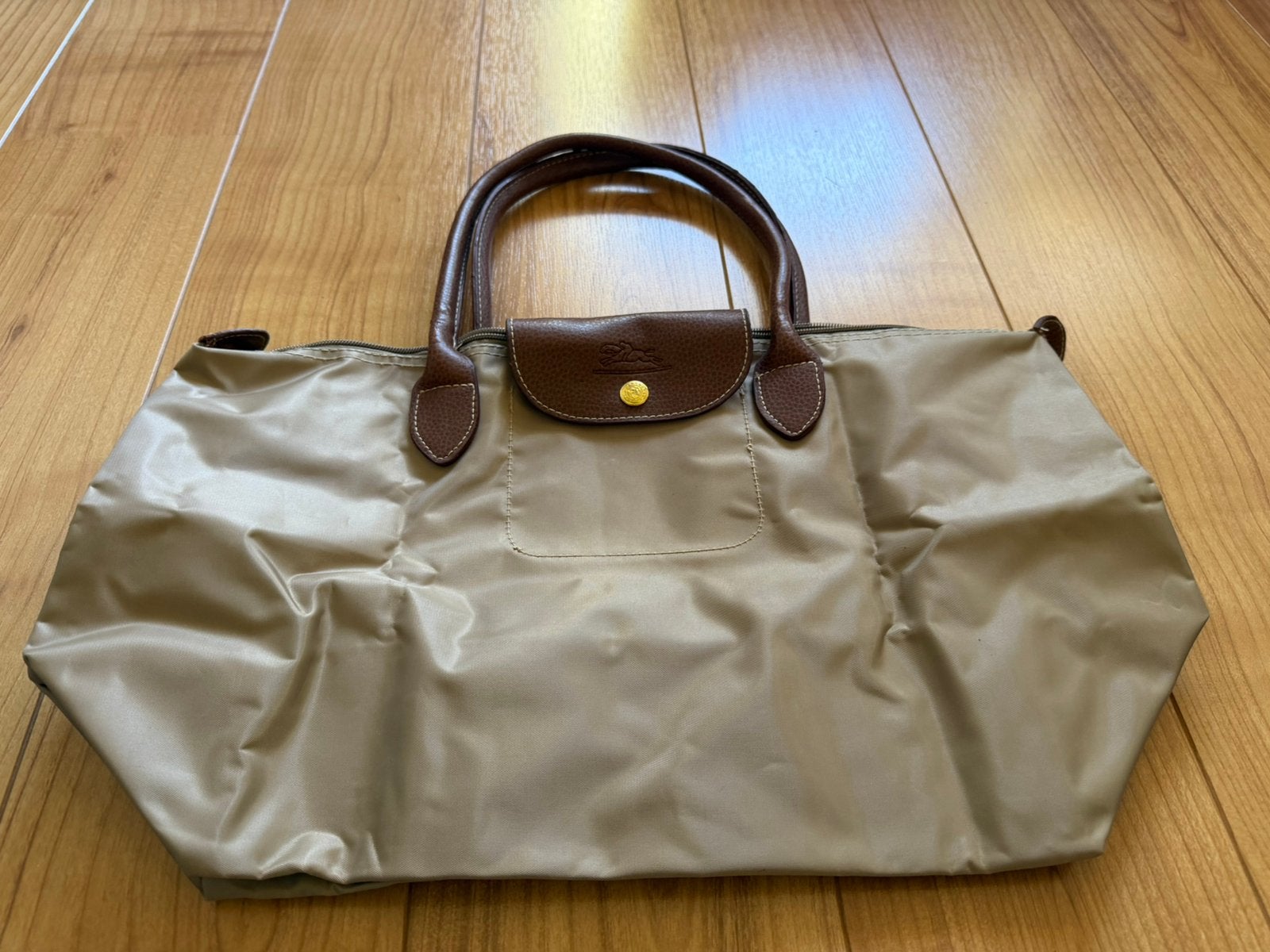 Handtas met Longchamp logo nieuw, Ophalen of Verzenden, Nieuw, Bruin