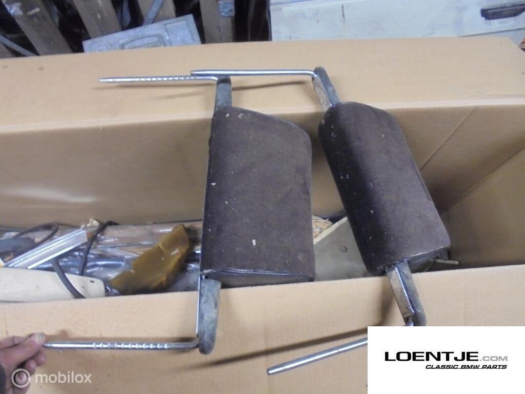 set hoofdsteunen bmw 02 1602 1802 2002 etc, Gebruikt, Ophalen of Verzenden, BMW, BMW