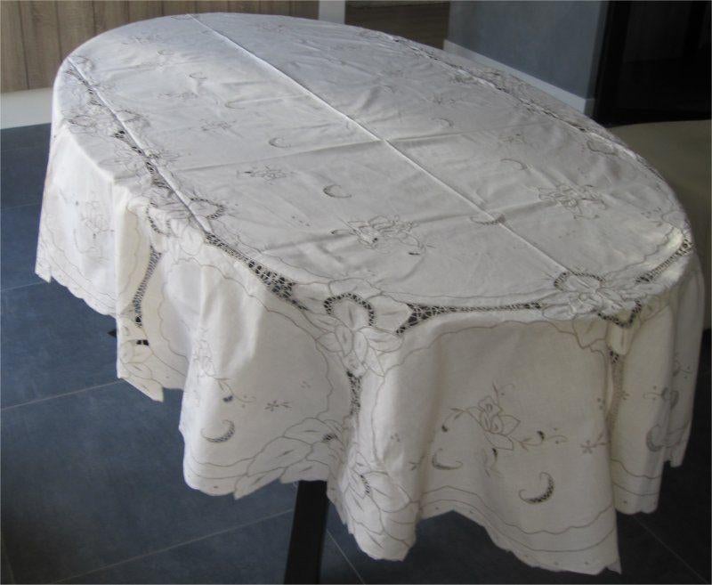 Brocant, Frans tafelkleed (voor grote ovale tafel), Ophalen of Verzenden