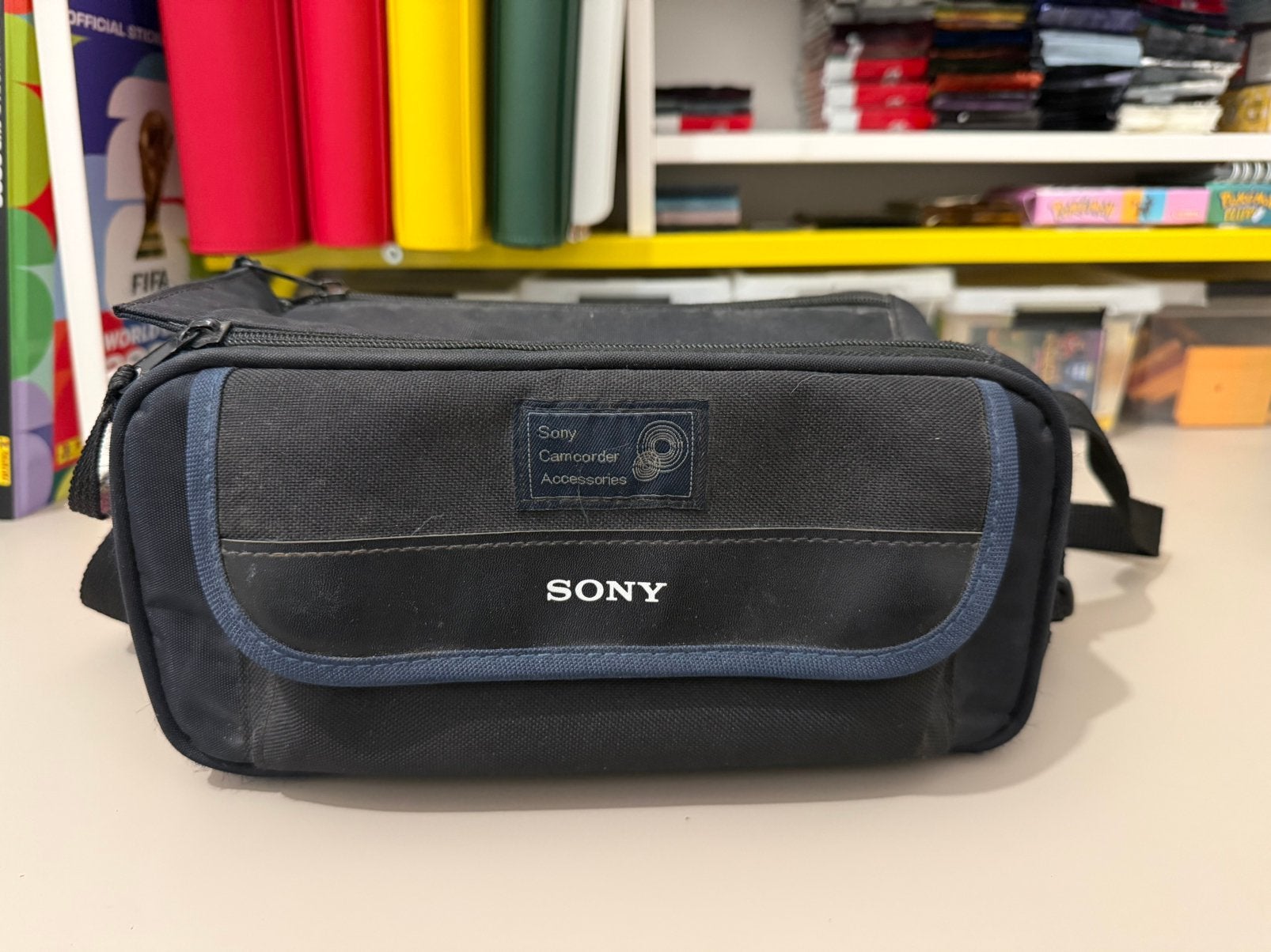 Sony Camcorder Camera Tas Officiele Draagtas, Sieraden, Tassen en Uiterlijk, Verzenden, Zo goed als nieuw, Zwart