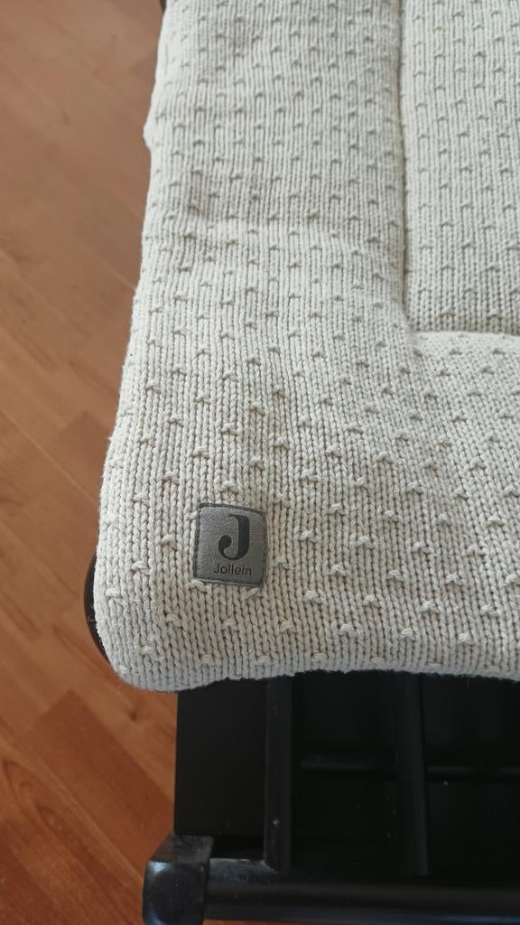 Zwarte box met dubbele bodem en boxkleed van Jollein, Kinderen en Baby's, Boxen, Ophalen of Verzenden, Gebruikt, Vierkant, In hoogte verstelbaar