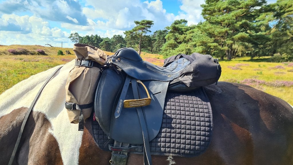 Trail zadel en bijpassende accessoires, Recreatie, Ophalen of Verzenden, Zo goed als nieuw, Full