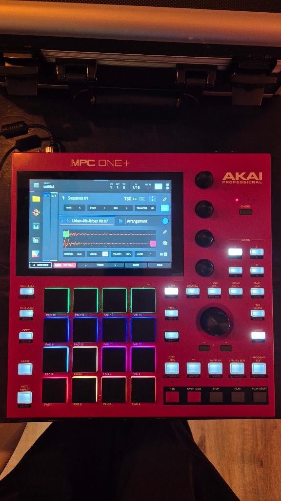 MPC One Plus, Muziek en Instrumenten, Ophalen, Zo goed als nieuw