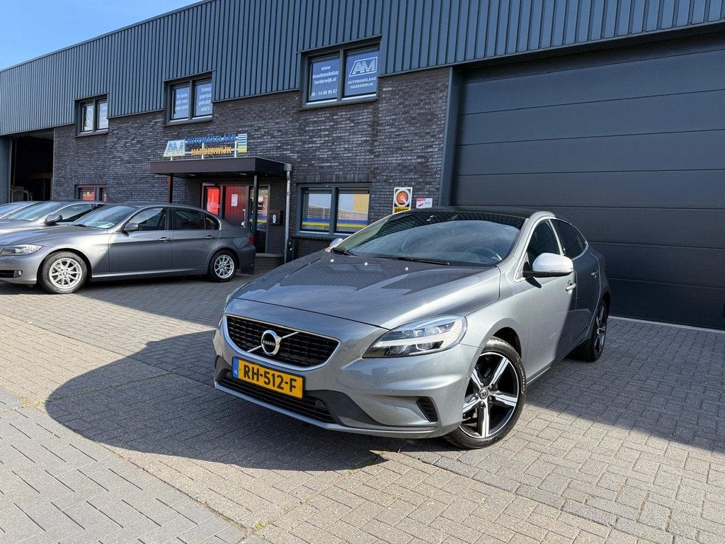Volvo V40 2.0 T4 Business Sport | 1E EIGENAAR | 12MND GARANT, Auto's, Volvo, Voorwielaandrijving, Gebruikt, Automatische klimaatregeling