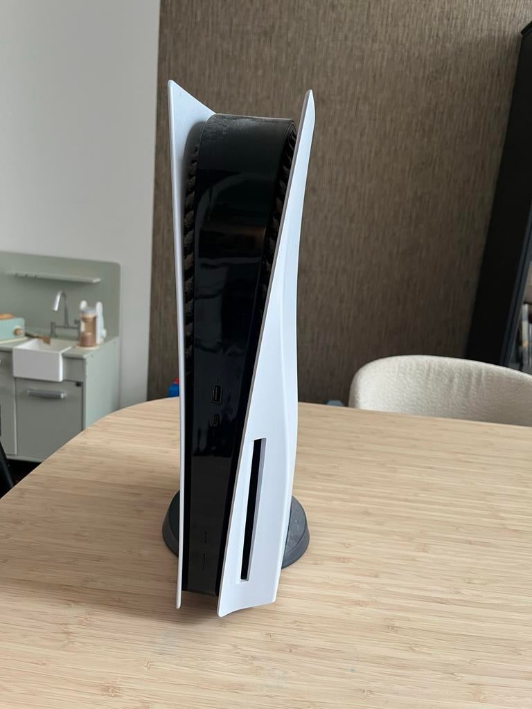 PlayStation 5 Disk Edition + Accessoires, Verzenden, Zo goed als nieuw, Playstation 5