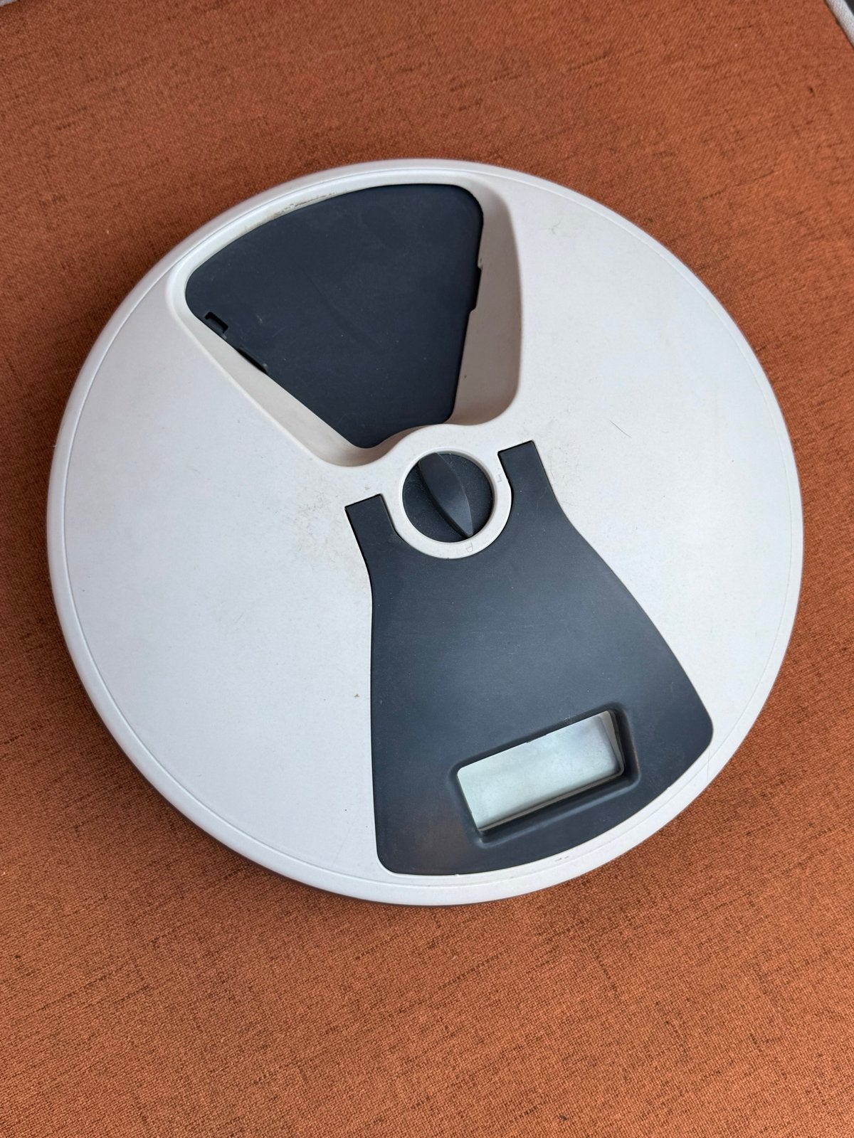 Automatisch voerautomaat Trixie, 6 bakjes, Ophalen, Automatisch, Gebruikt