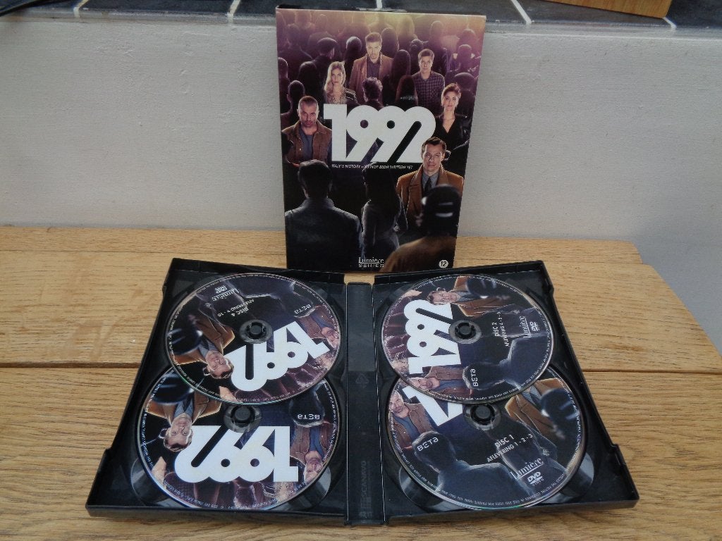 1992 [4-DVD Set] Italian History Has Not Been Written Yet, Vanaf 12 jaar, Verzenden, Gebruikt, Nederlands