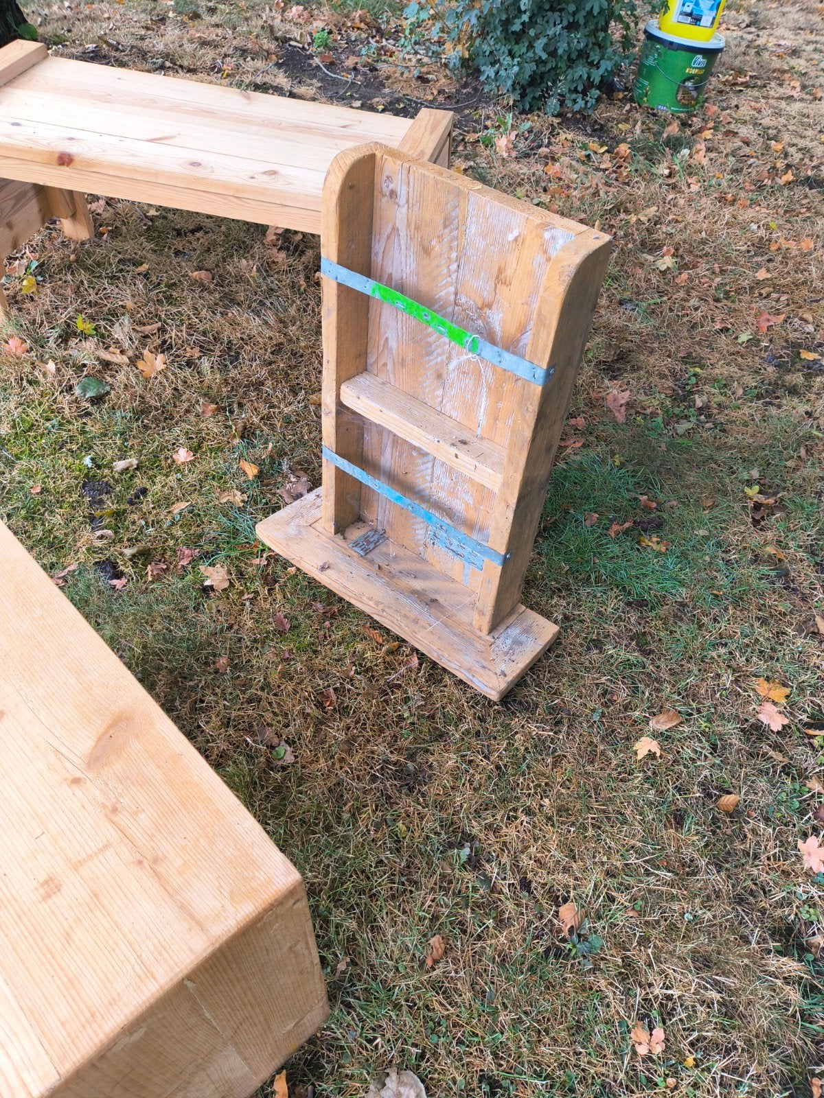 krantenbak, Ophalen, Landelijk, Hout