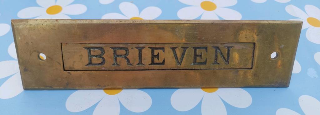 Antieke messing brievenbus, klep brievenbus,degelijk 24x6cm, Antiek en Kunst, Ophalen of Verzenden