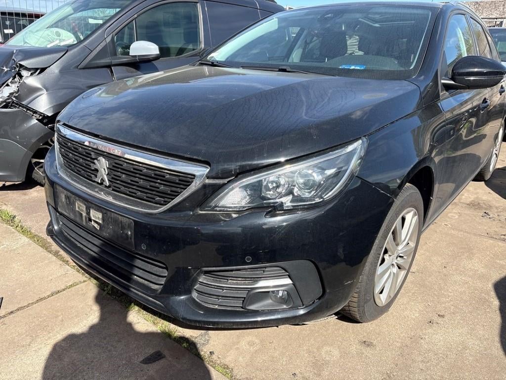 Voorkop Peugeot 308 - 2018 - KTV kleur, Ophalen, Gebruikt, Rechts, Bumper