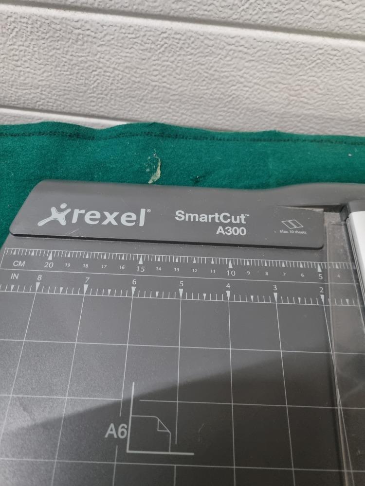 rolsnijmachine rexel smartcut a300, Diversen, Ophalen of Verzenden, 'T Olde Gre-j, Info@toldegrej.nl, Endepoelstraat 20f Didam