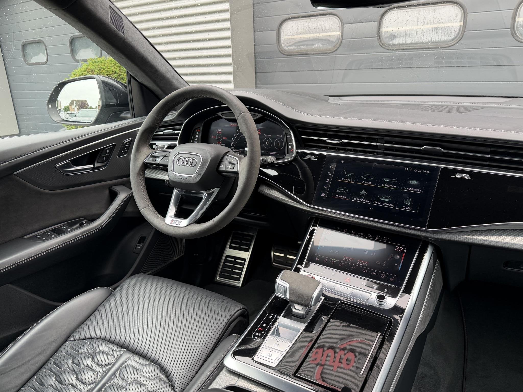 Audi RS Q8 4.0 TFSI RS Q8 quattro | Akrapovic | RS Dynamic |, Gebruikt, 600 pk, Bedrijf, Vierwielaandrijving