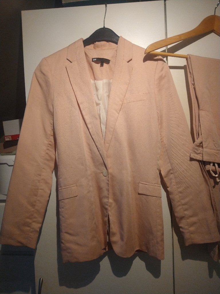 WE Fashion Lichtroze Damespak (Maat 36) - Linnenmix, Kleding | Dames, Jasjes, Kostuums en Pakken, Kostuum of Pak, Verzenden, WE